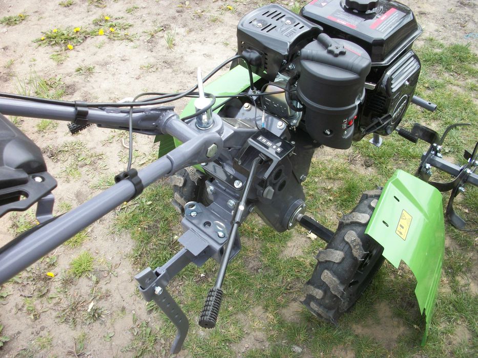 Продам новий мотоблок BIZON 910 LUX