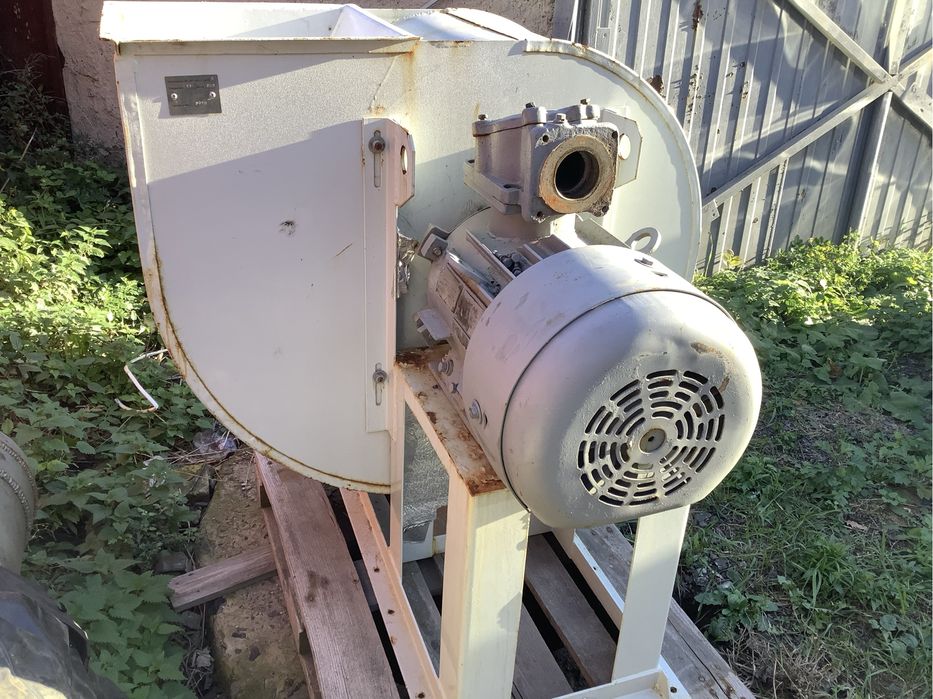 Вентилятор, сушка насіння ,тирса