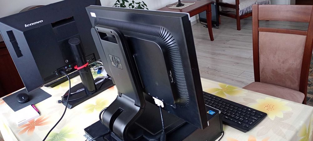 Tani komputer cały zestaw z grami do pracy internetu Windows 10 office