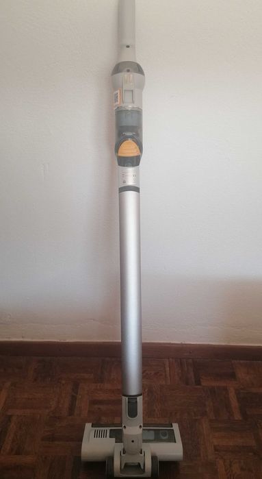 Aspirador vertical philips series 4000