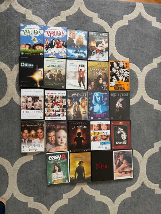 DVDs filmes e séries variados