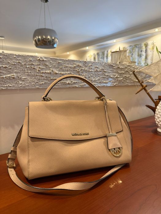Mala Michael Kors Rosa Claro/Nude em Pele