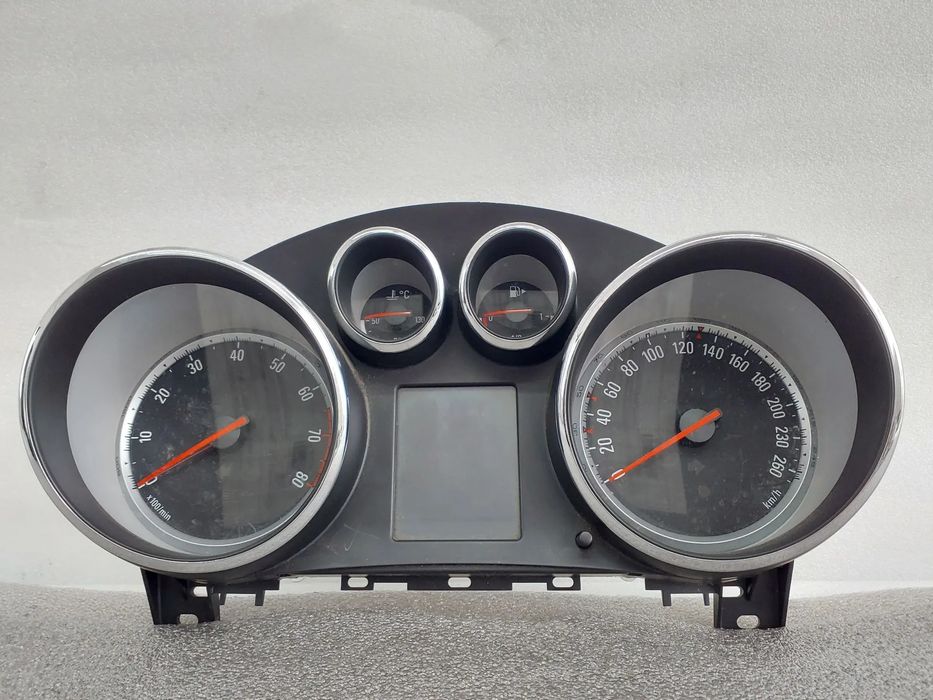 Quadrante / painel de instrumentos OPEL Astra J