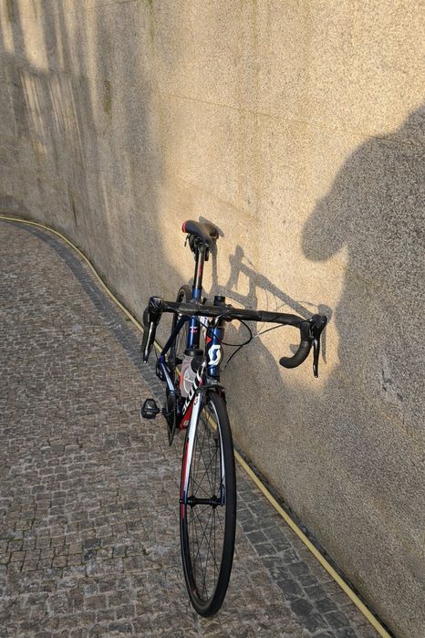 Bicicleta com quadro em carbono venda ao troca