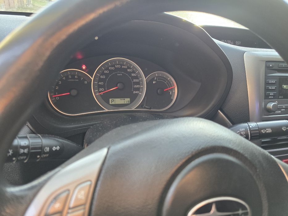 Subaru impreza 1.5. AWD. AKPP