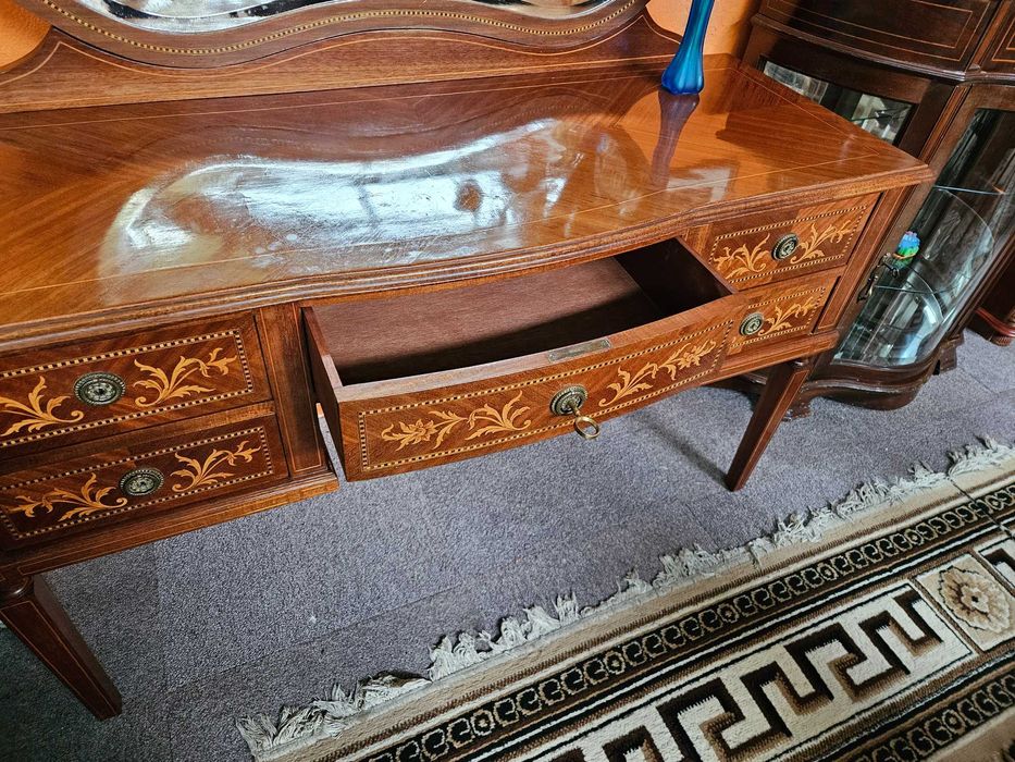 Toucador antigo estilo D. Maria - Muito bom estado geral