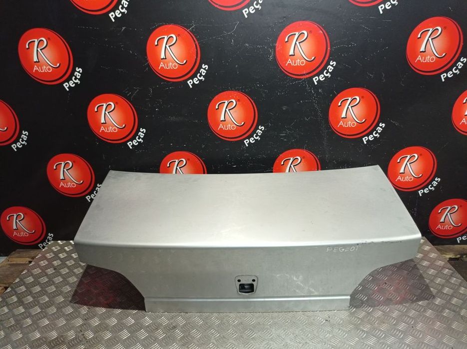 Tampa Da Mala Peugeot 406 (8B)