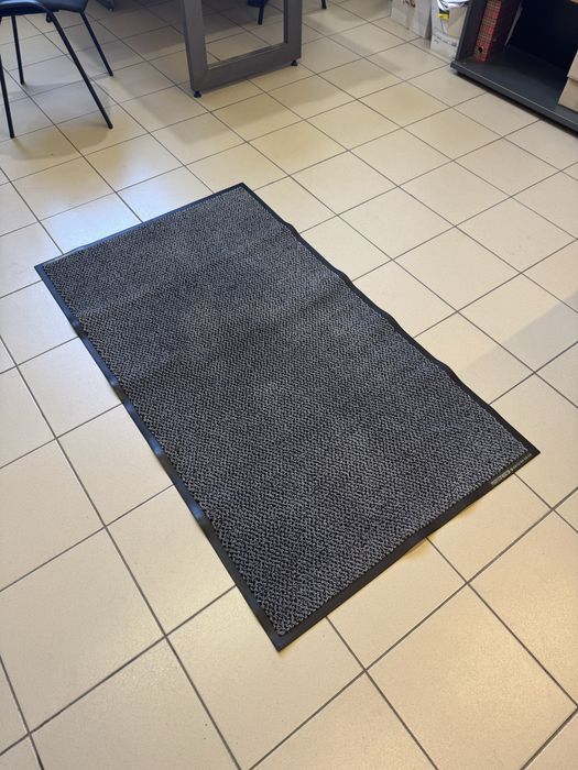Розпродаж! Професійний брудозахисний килим Kleen-Tex б/в. Килимок