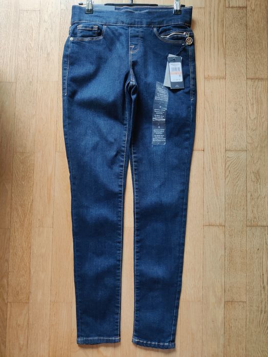 Tommy Hilfiger skinny.