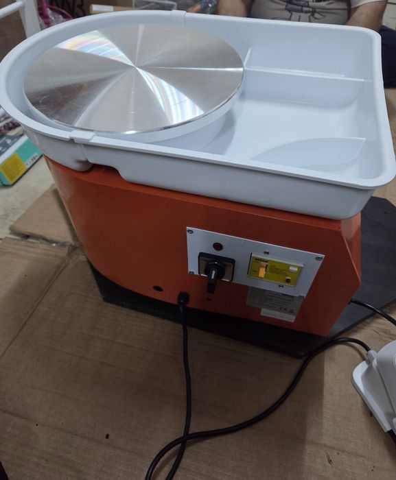 torno de olaria da marca VEVOR.