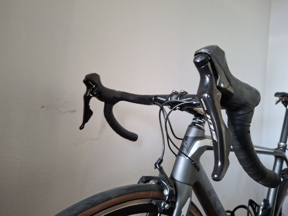 Rower szosowy Kross Vento 7.0 rozmiar M Shimano 105