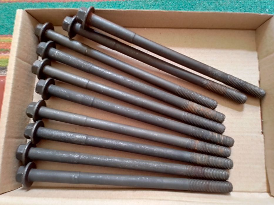 Болты ГБЦ Nexia GM (10шт.) б.у.