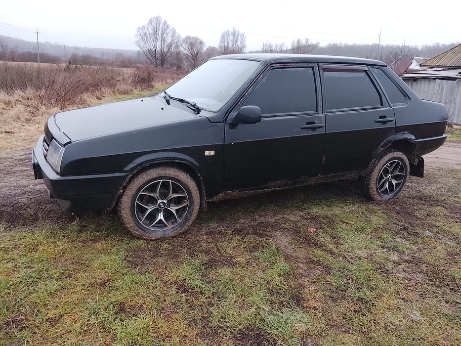 Продам машину 21099