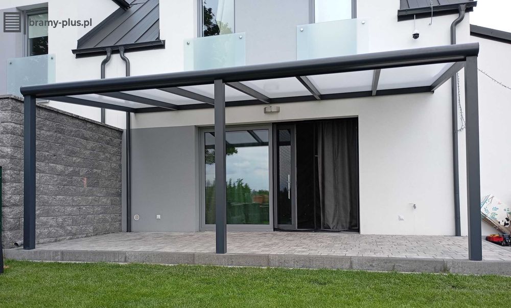 Zadaszenie tarasu aluminiowe, kremowe, białe, jasne, lamelowe, pergola