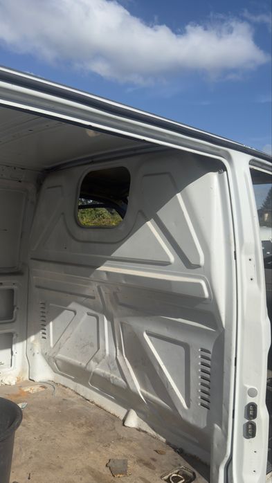 grade divisória Mercedes vito w638 110 cdi ano 2003