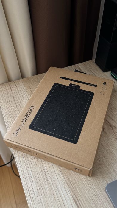 Графічний планшет Wacom One by Wacom — ідеальний стан