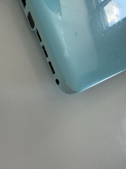 Laptop Asus core i3