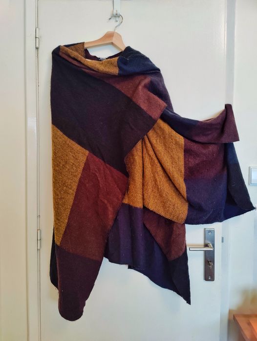 Echarpe Xaile poncho Bershka