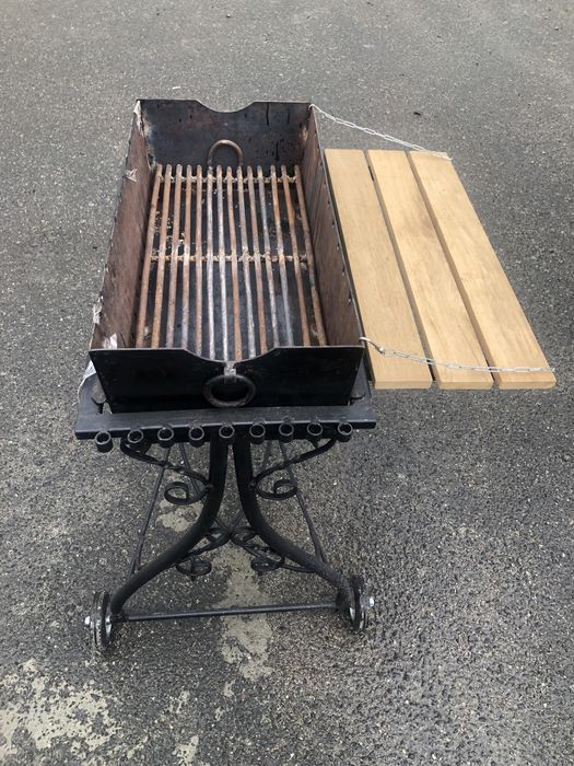 мангал ручної роботи