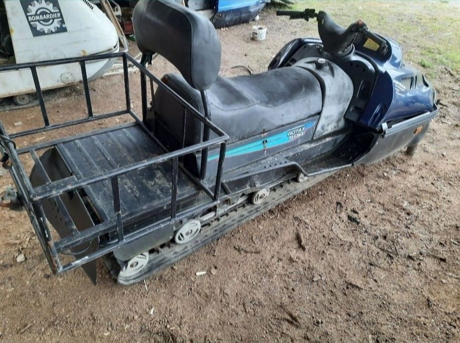 Alpine 3 GLX 6900 części Lynx ski doo wózek siedzenie gąsienica wałek