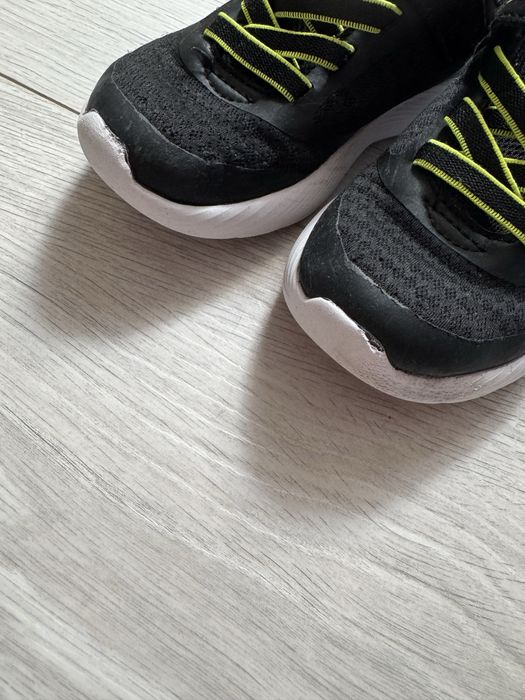 Дитячі кросівки Skechers 25