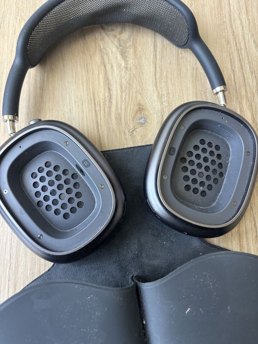 AirPods Max