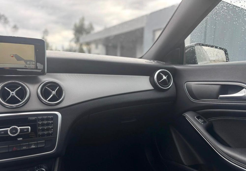 Mercedes-Benz CLA200 Sport Edition Aceito Retoma