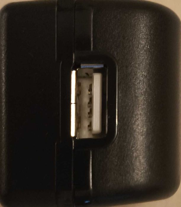 Zasilacz impulsowy USB 5V 2A (10W) – 3 wymienne wtyczki EU / US / UK