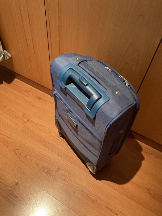 Mala viagem comely cabine