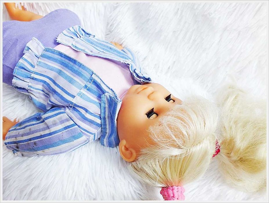 Stara lalka z PRL gadająca w ubranku 33cm SIMBA - Toys Kolekcjonerska