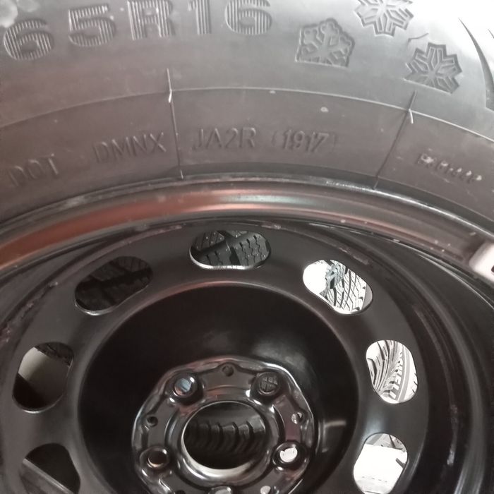 Koła z oponami zimowymi do BMW serii 1-2, 195/65R16 92H