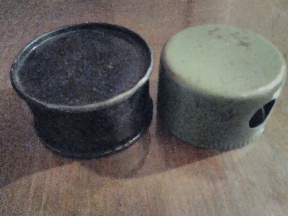 Советские металлические коробки для внутренних розеток