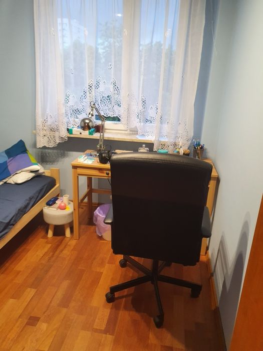 Firany do bloku z karniszami