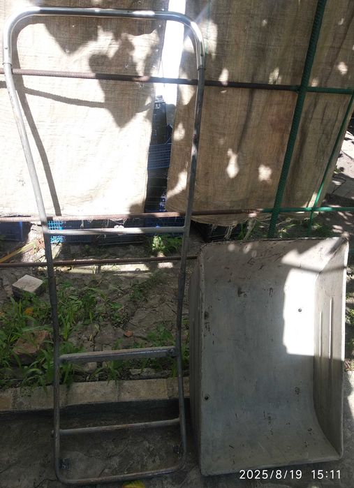 Тачка садовая строительная разборная двухколёсная сделанная в СССР