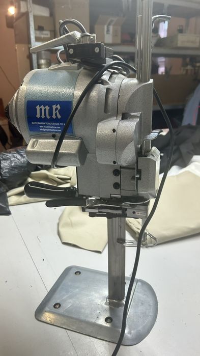 Закройный нож Mayer 10''