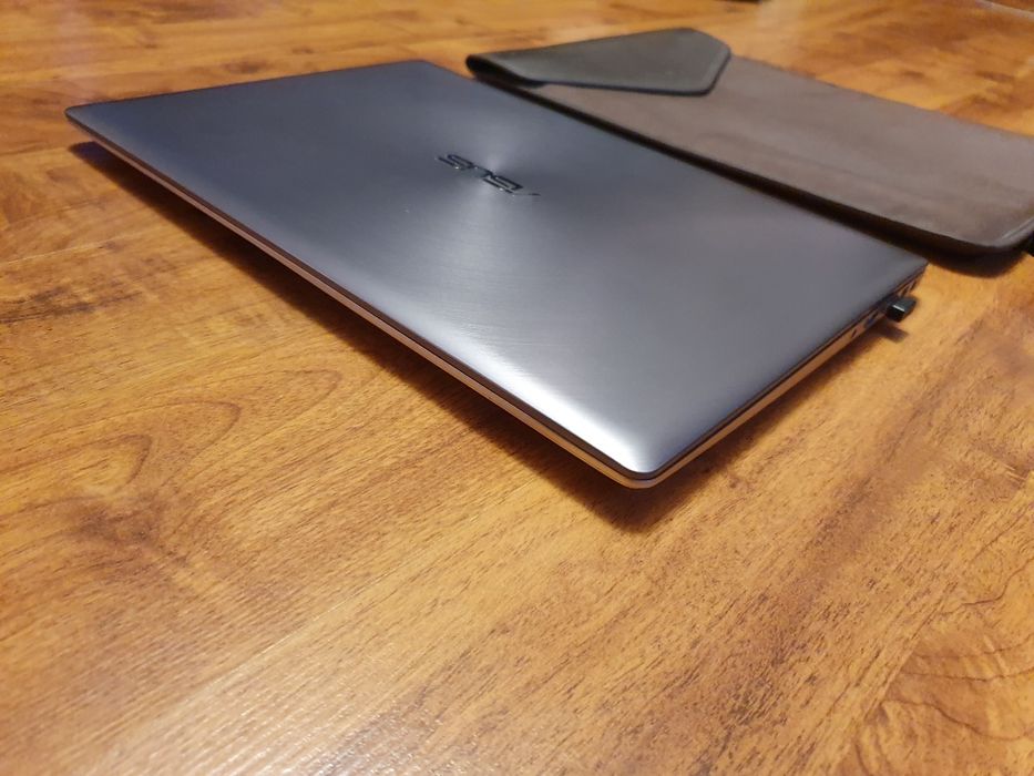 Ultrabook Asus UX303L i5,GeForce,8GB,ssd256GB