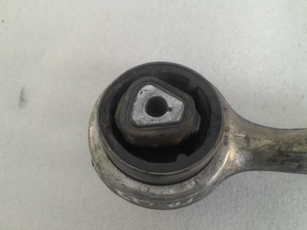 Braço de suspensão frente direito BMW 1 (E81)