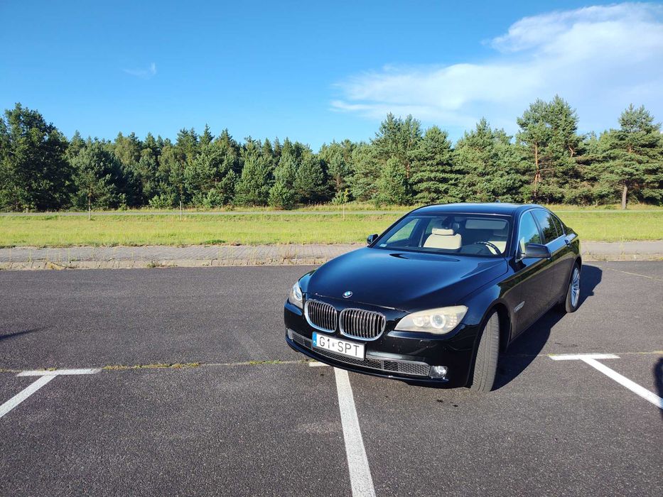 BMW F01 740 D xdrive