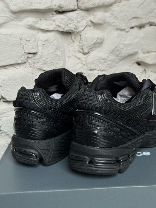 Оригинал New Balance 1906r Triple Black Frill (U1906RZI) черние 2002