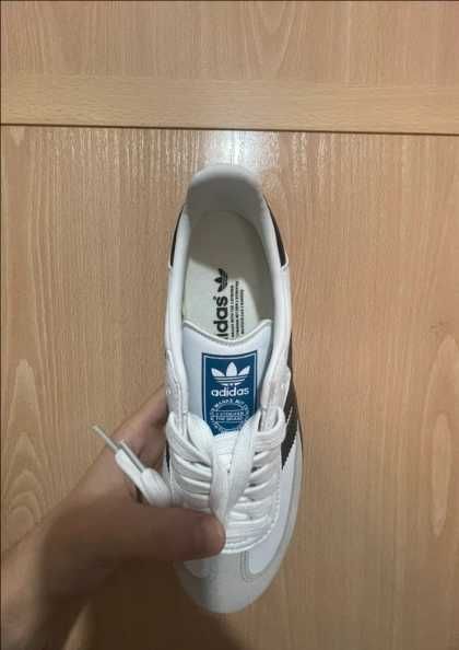 Adidas damskie białe trampki, rozmiar 40