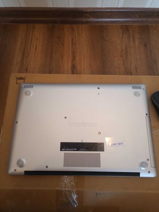 Ноутбук Dell Inspiron 3582 15.6 AG/Intel N5000/4/128F/DVD/int/Lin