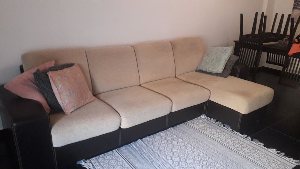 Sofa 4 lugares com chaise longue