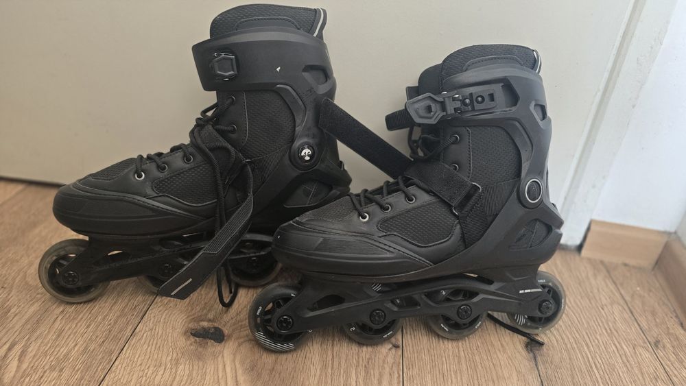 Sprzedam nowe rolki 46r.