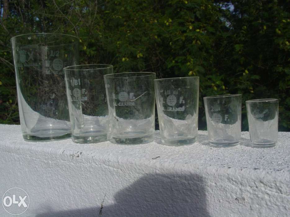 Medidas em vidro antigas