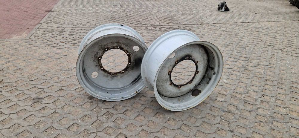 felgi 12x28 380/85r28 420/70r28 16.9r28 14.9r28 New Holland Case Stayer