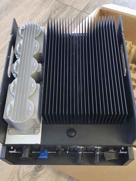 Inwerter falownik PV FOX Ess T8 dla paneli 10kW wifi monitoring GRATIS