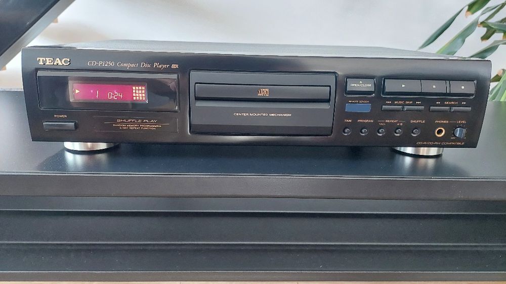 Teac cd-p1250 compact