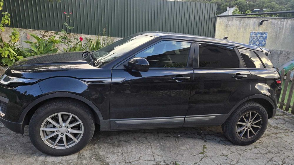 Range Rover Evoque Impecável  Luxo, Potência e Presença