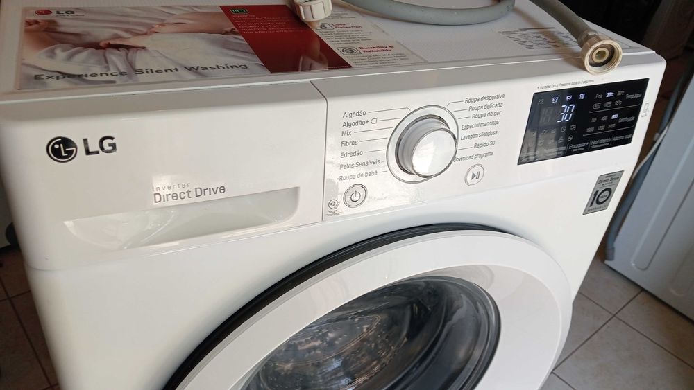 Máquina de lavar roupa LG 8 kg