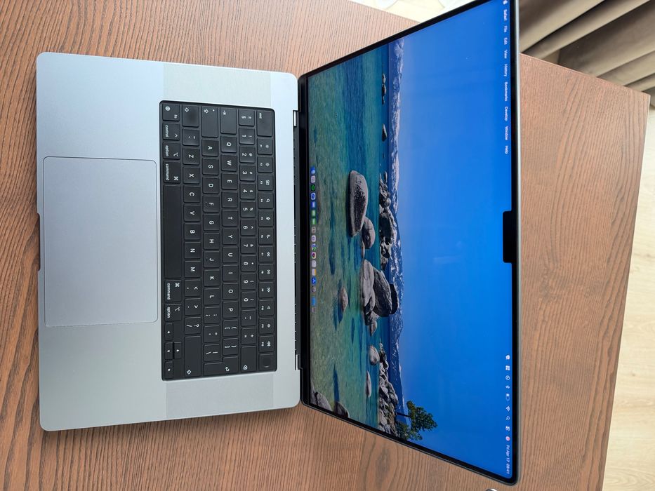 Laptop Apple MacBook Pro 16" M2 16GB DDR5 512GB